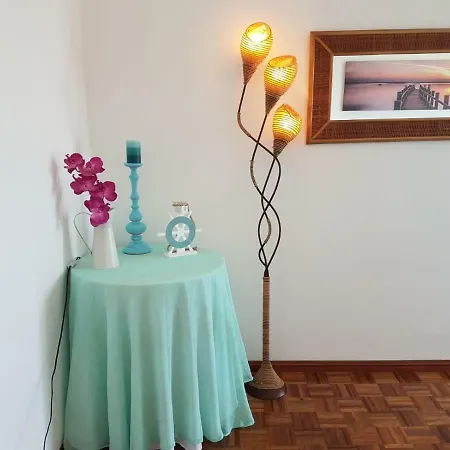2 Apartamento *